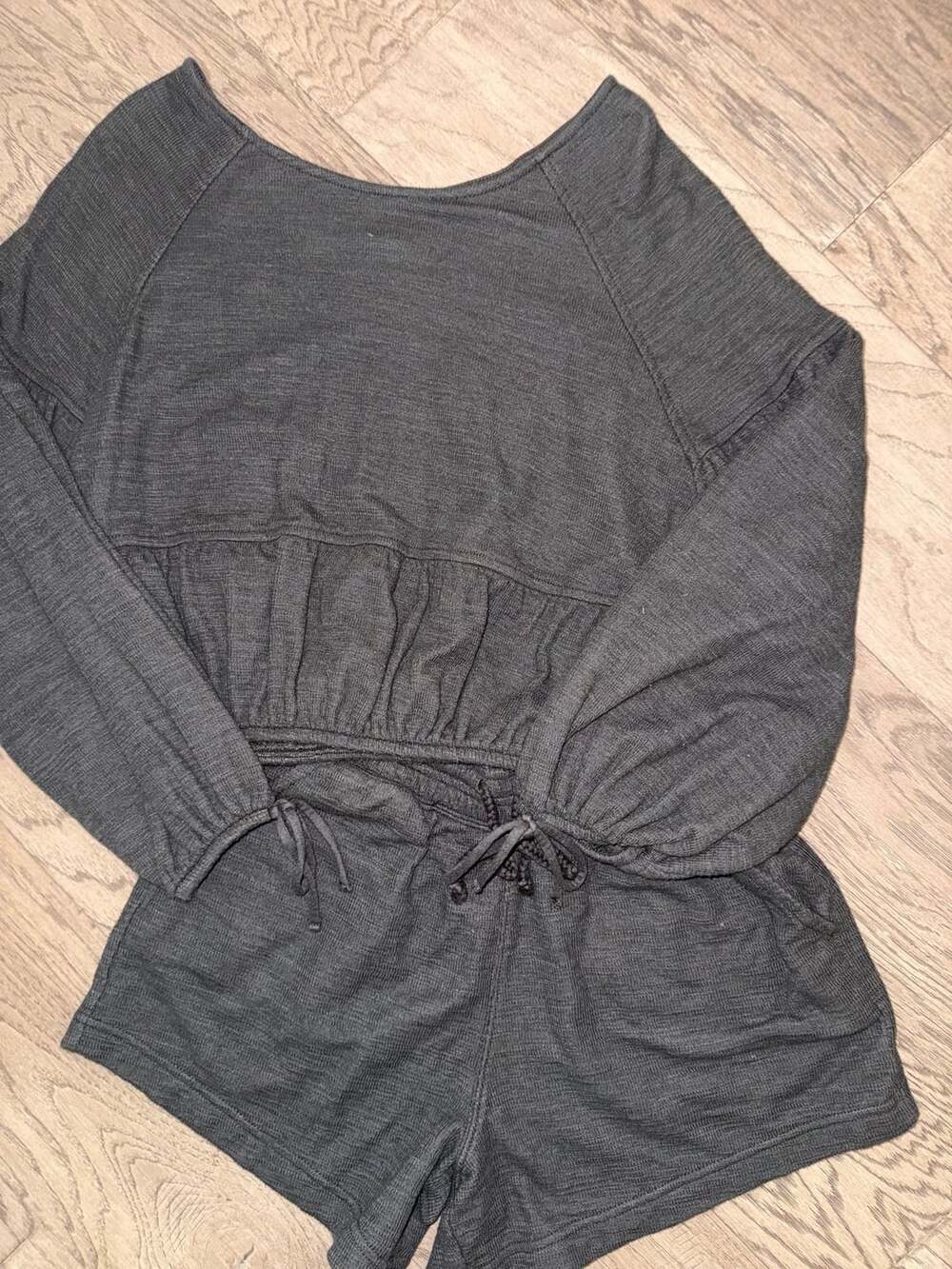 Aerie 2 pc Size S Grey Long Sleeve Drawstring Waist Jumpsuit